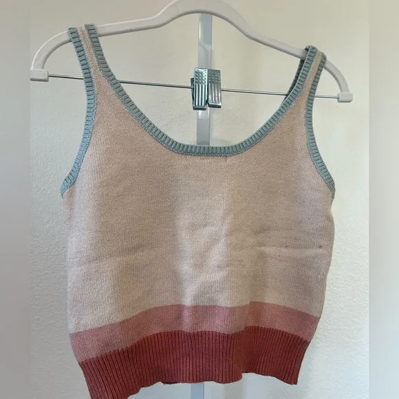 Knit Colorblock Set - Picture 6 of 10